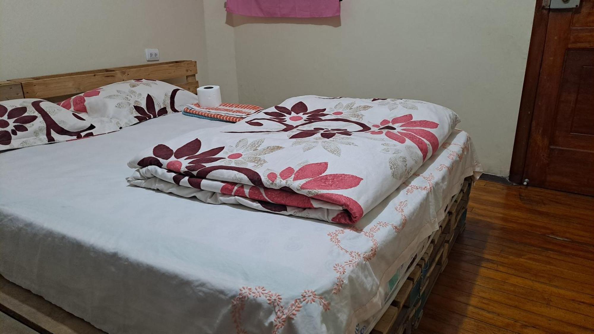 Albergue Camry Backpackers佳美背包客旅馆 Cuenca Exterior foto